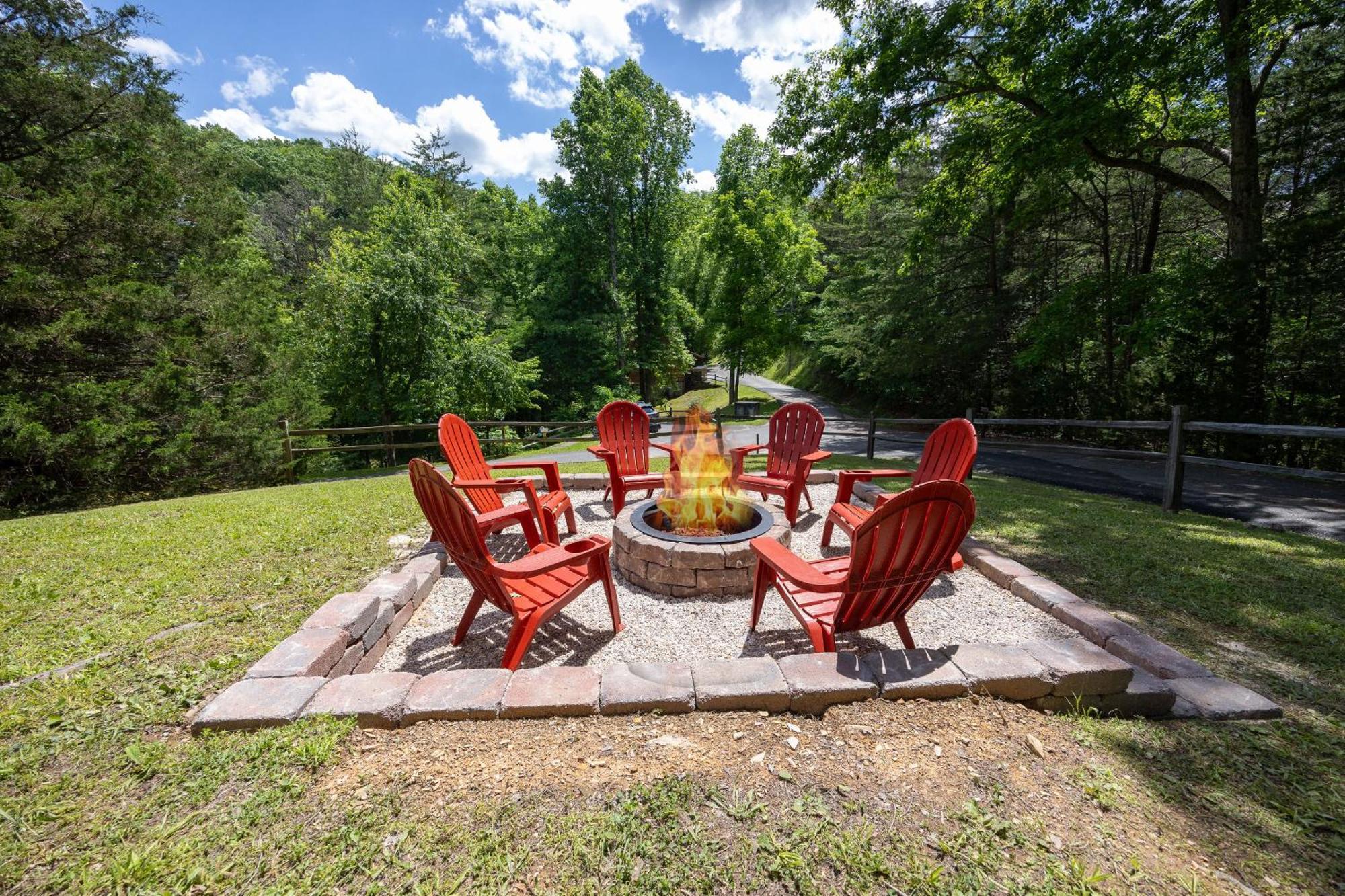 Yoli Bear Hideaway Villa Sevierville Exterior foto